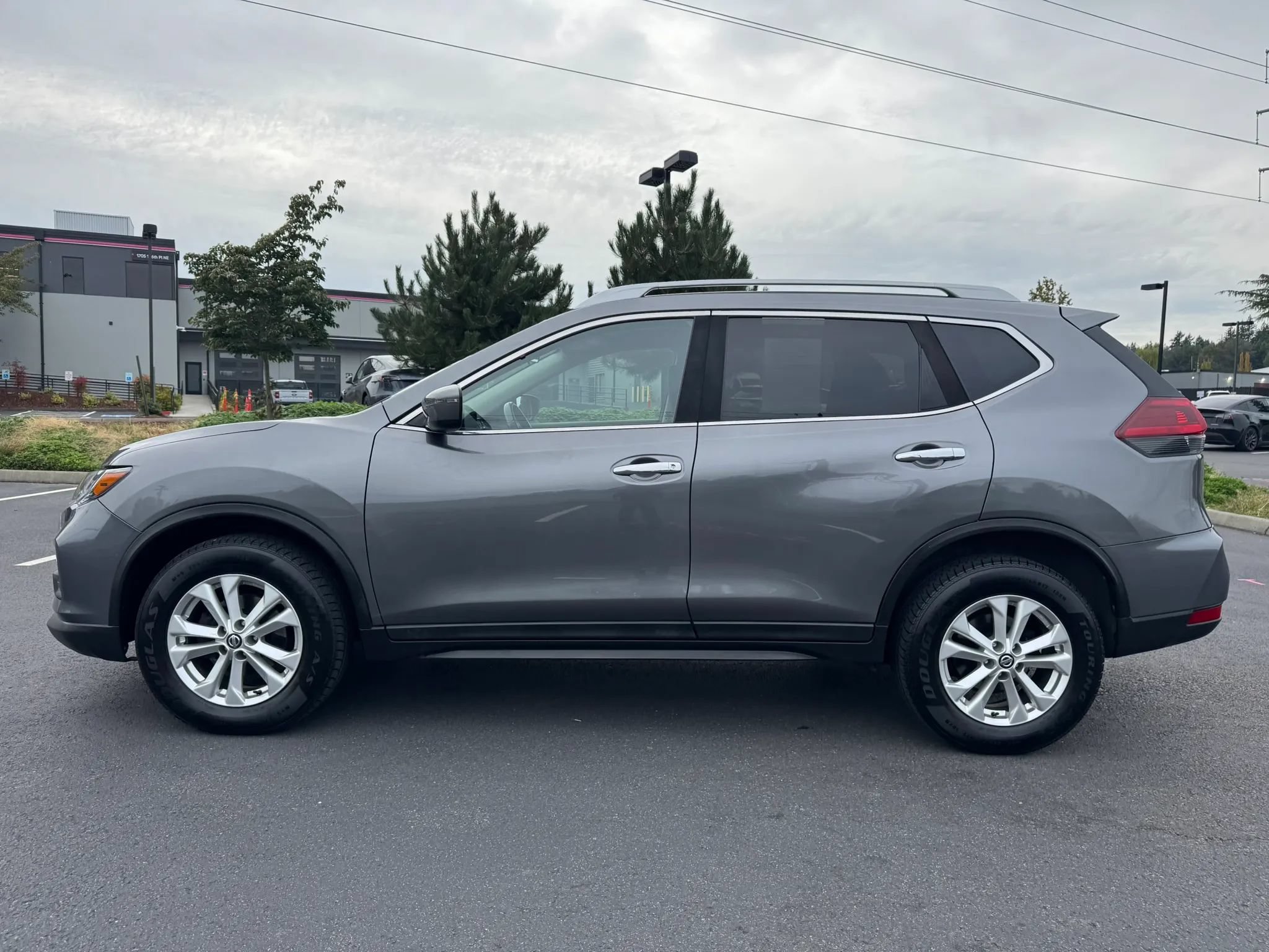 Used 2018 Nissan Rogue S w/ S Value Package AWD/4WD image 6