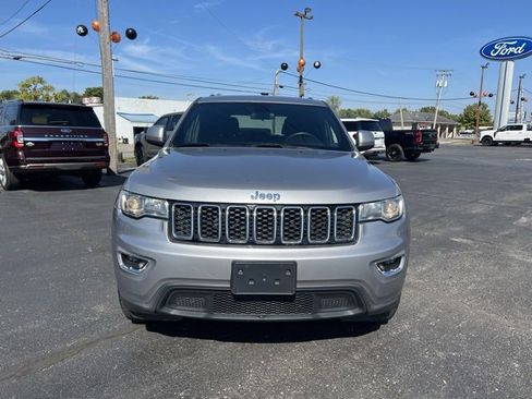 Used 2018 Jeep Grand Cherokee Laredo image 14