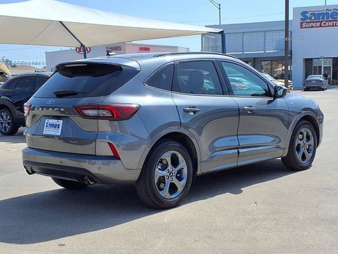 Used 2024 Ford Escape ST-Line w/ Tech Pack #1 FWD image 8