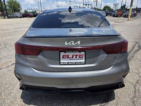 Used 2022 Kia Forte GT-Line FWD image 6