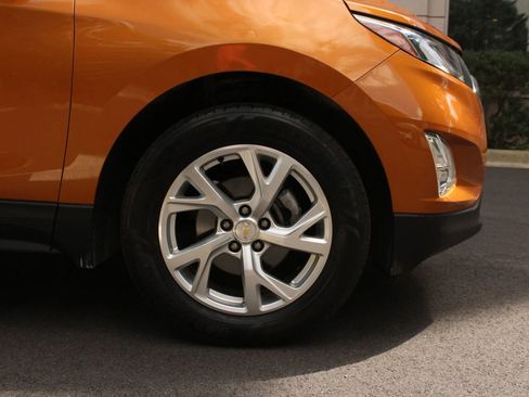 Used 2019 Chevrolet Equinox LT image 4