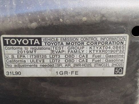 Used 2019 Toyota 4Runner SR5 image 15