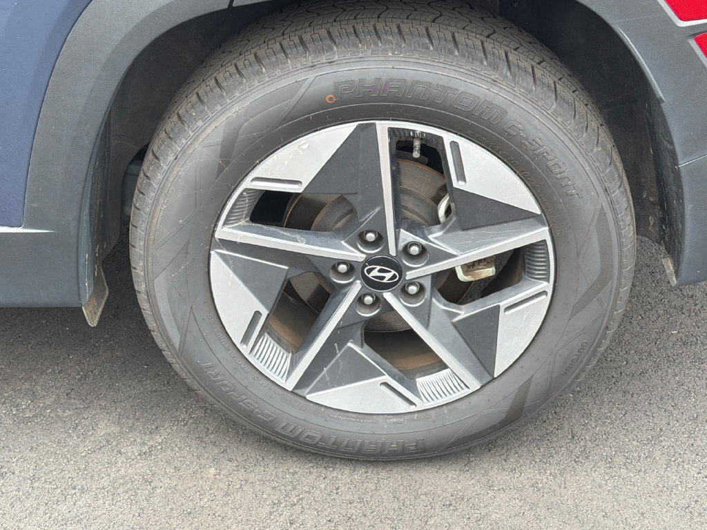 Used 2025 Hyundai Tucson SEL FWD image 19