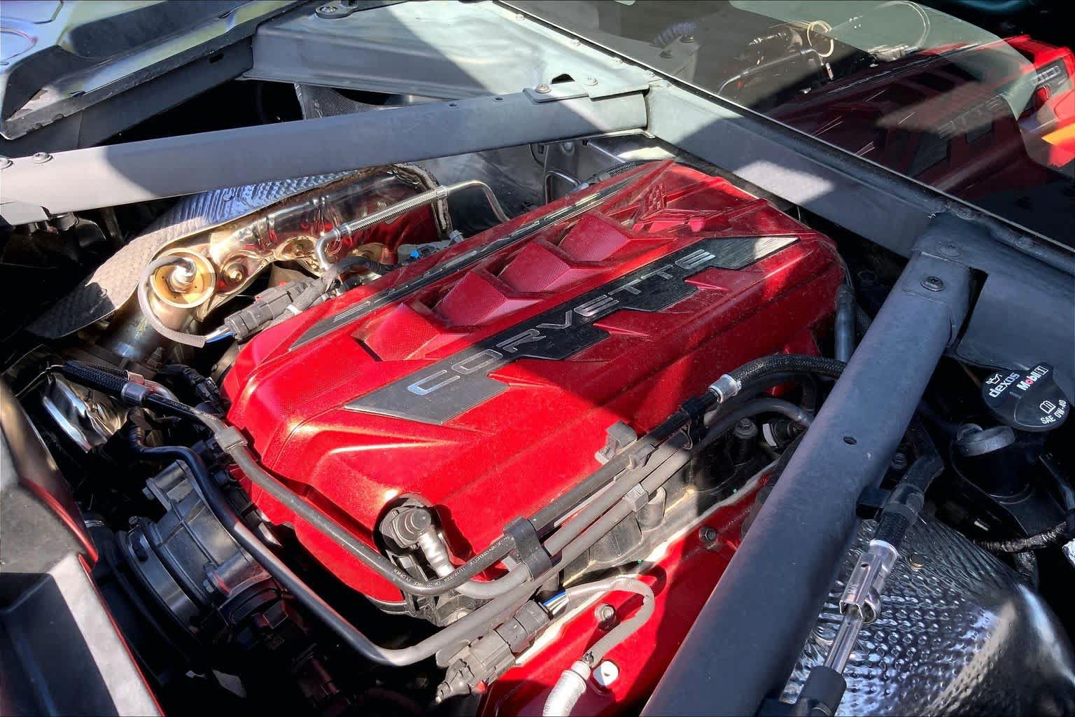 Used 2025 Chevrolet Corvette Stingray Preferred Cpe w/ Z51 Performance Package RWD image 36