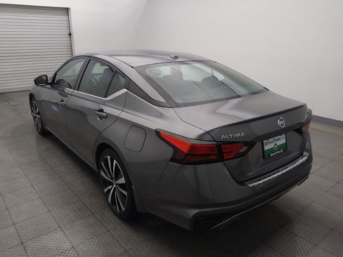 Used 2022 Nissan Altima 2.5 SR FWD image 5