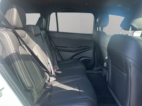 New 2026 Jeep Cherokee Limited image 21