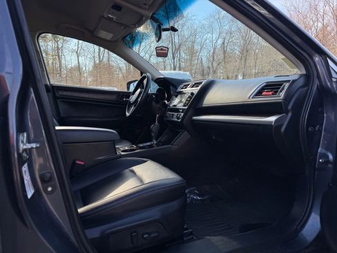 Used 2015 Subaru Outback 3.6R Limited image 13