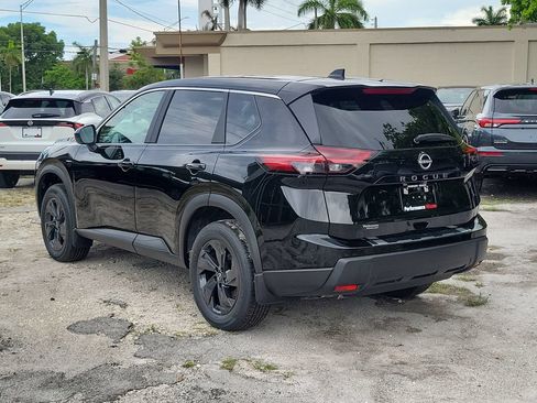 New 2026 Nissan Rogue SV FWD image 5