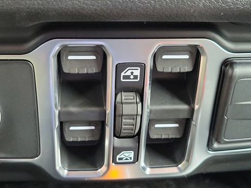 New 2026 Jeep Gladiator Sport AWD/4WD image 20