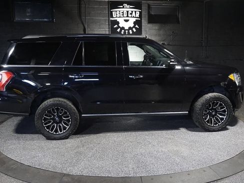 Used 2019 Ford Expedition Limited AWD/4WD image 7