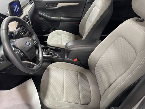 Used 2022 Ford Escape SE w/ Convenience Package image 8