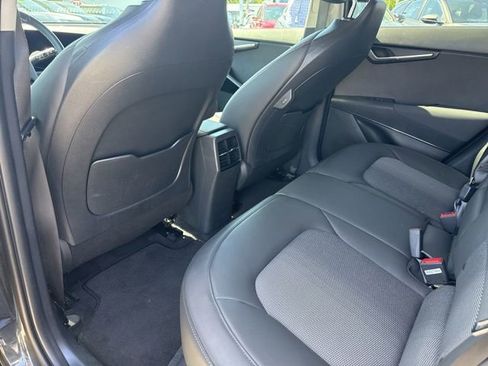 Used 2024 Kia Niro Wind w/ Wind Preserve Package FWD image 16