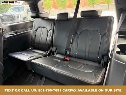 Used 2024 Ford Expedition Platinum image 40