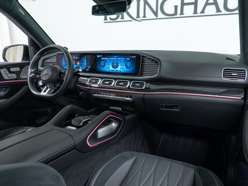 Certified 2025 Mercedes-Benz GLS 63 AMG 4MATIC image 14