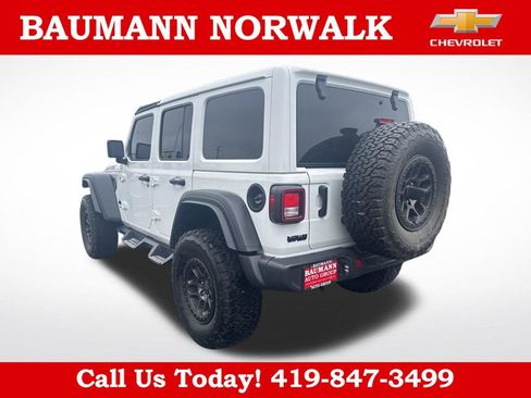 Used 2022 Jeep Wrangler Unlimited Sport AWD/4WD image 3