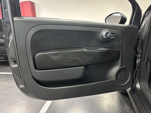 Used 2015 FIAT 500 Sport image 11