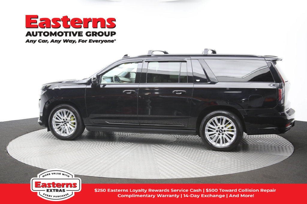 Used 2024 Cadillac Escalade ESV Sport Platinum w/ LPO, ONYX Package AWD/4WD image 70
