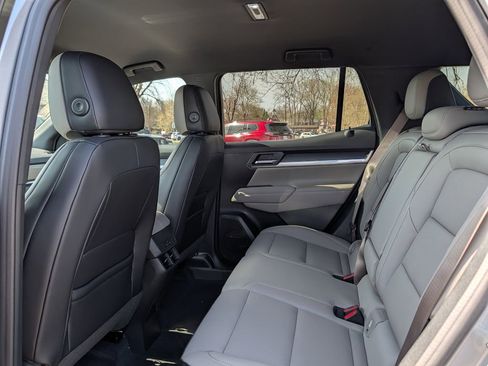 New 2026 GMC Terrain Elevation w/ Elevation Premium Package AWD/4WD image 31