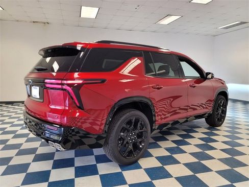 New 2026 Chevrolet Traverse RS image 8