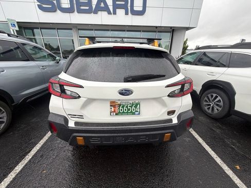 Used 2024 Subaru Crosstrek 2.5i Wilderness w/ Wilderness Package AWD/4WD image 4