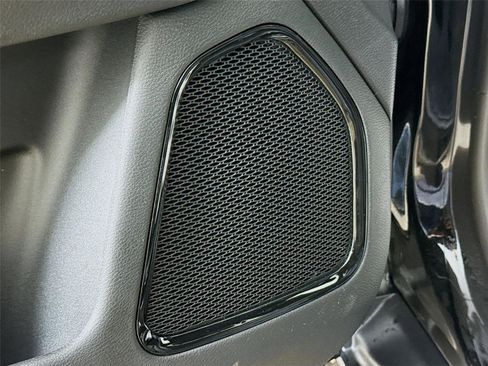 New 2026 Jeep Compass Latitude image 20