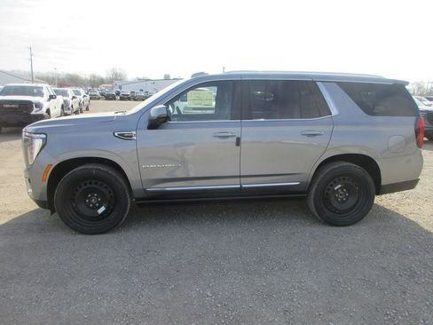 New 2026 GMC Yukon Denali image 7