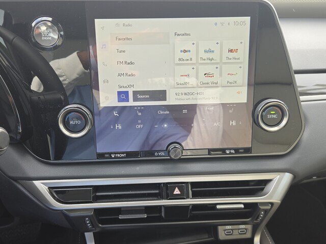 Used 2024 Lexus RX 350 FWD w/ Technology Package image 17