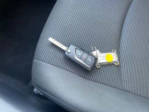 Used 2025 Toyota RAV4 LE image 22