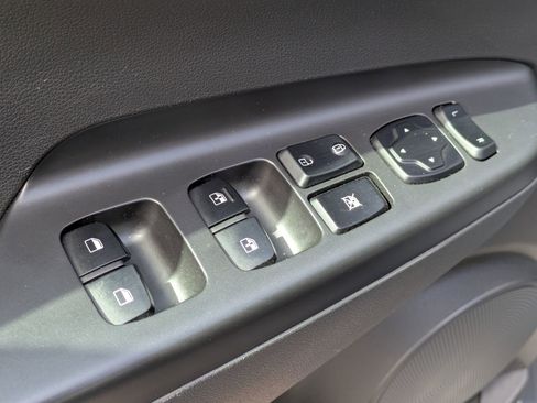 Used 2023 Hyundai Kona N Line image 11