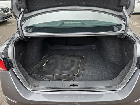 Certified 2022 Nissan Sentra SV w/ All-Weather Package FWD image 27