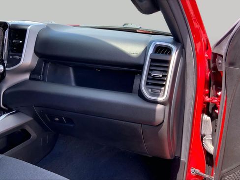Used 2023 RAM 1500 Big Horn AWD/4WD image 18