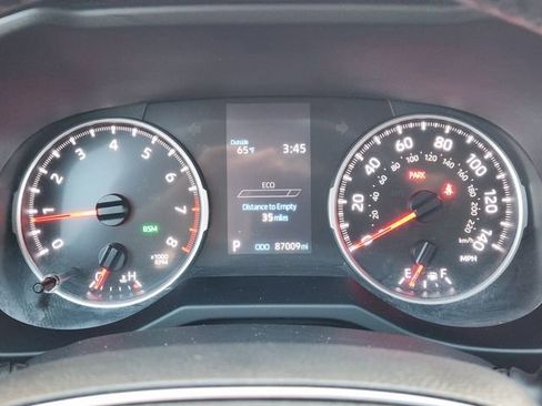 Certified 2022 Toyota RAV4 XLE Premium AWD/4WD image 13