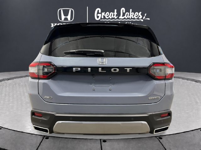 New 2026 Honda Pilot Touring image 4