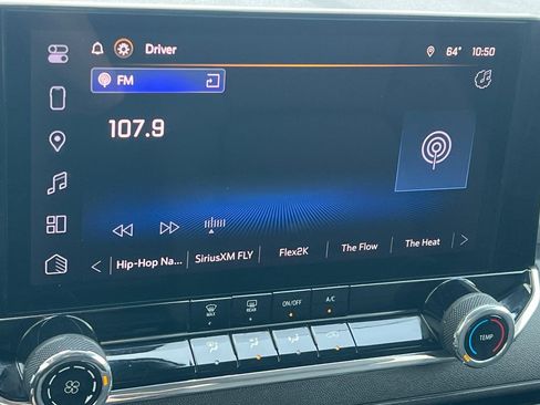 Used 2024 Chevrolet Colorado W/T RWD image 14