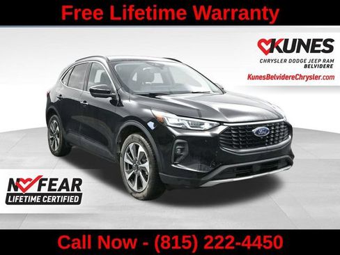 Used 2024 Ford Escape Platinum AWD/4WD image 1