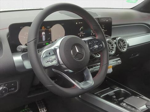 Certified 2023 Mercedes-Benz EQB 250+ image 3