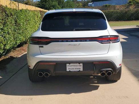 Used 2024 Porsche Macan S AWD/4WD image 11