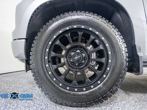 Used 2025 Chevrolet Silverado 1500 High Country w/ Technology Package AWD/4WD image 51
