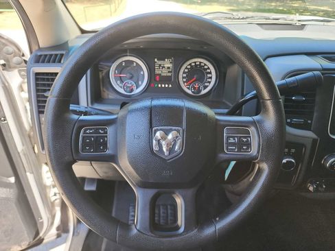 Used 2015 RAM 2500 Tradesman w/ Chrome Appearance Group AWD/4WD image 19