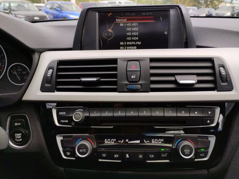 Used 2017 BMW 320i Sedan image 88