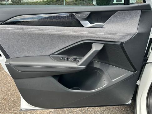 New 2025 Volkswagen Tiguan S w/ 18" Wheel Package image 16