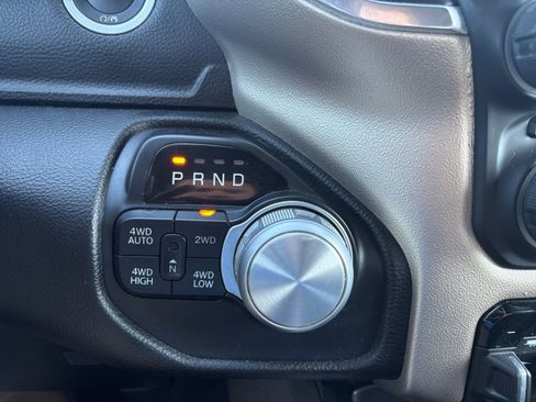 Used 2019 RAM 1500 Laramie w/ Sport Appearance Package AWD/4WD image 27