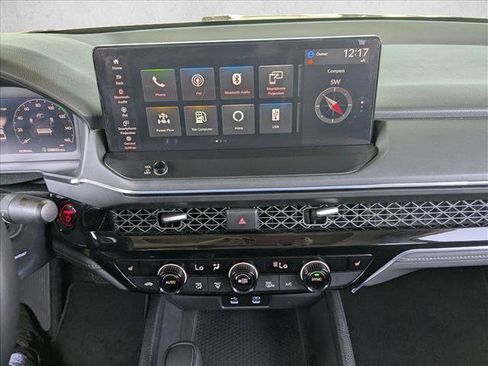 Used 2024 Honda Accord EX-L image 15