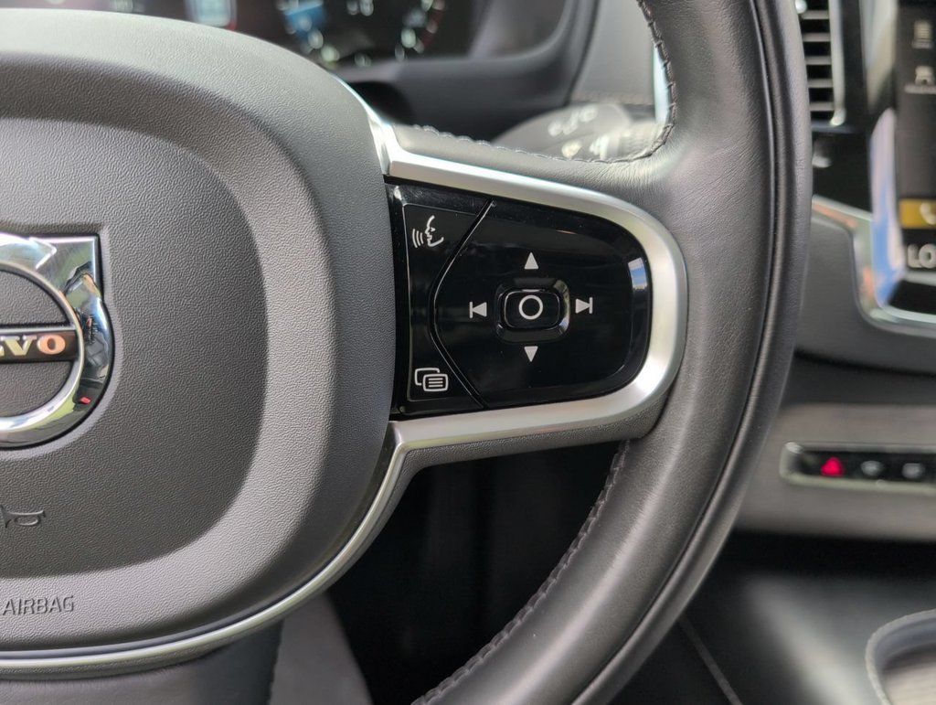Used 2020 Volvo XC90 T6 Inscription w/ Protection Package AWD/4WD image 16