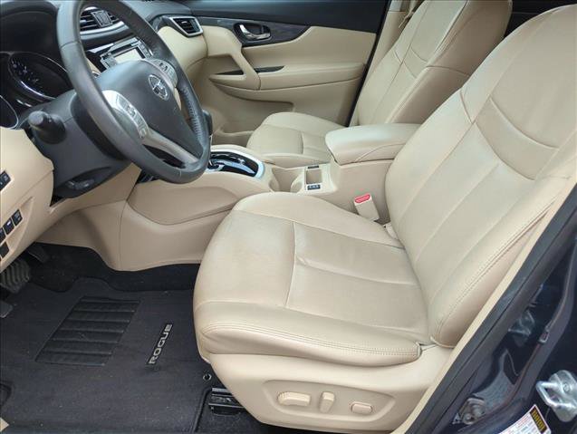 Used 2016 Nissan Rogue SL w/ SL Premium Package FWD image 12