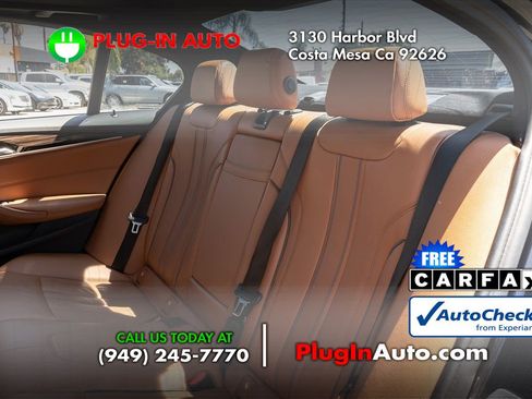 Used 2017 BMW 530i RWD image 11