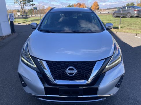 Used 2023 Nissan Murano SV image 3