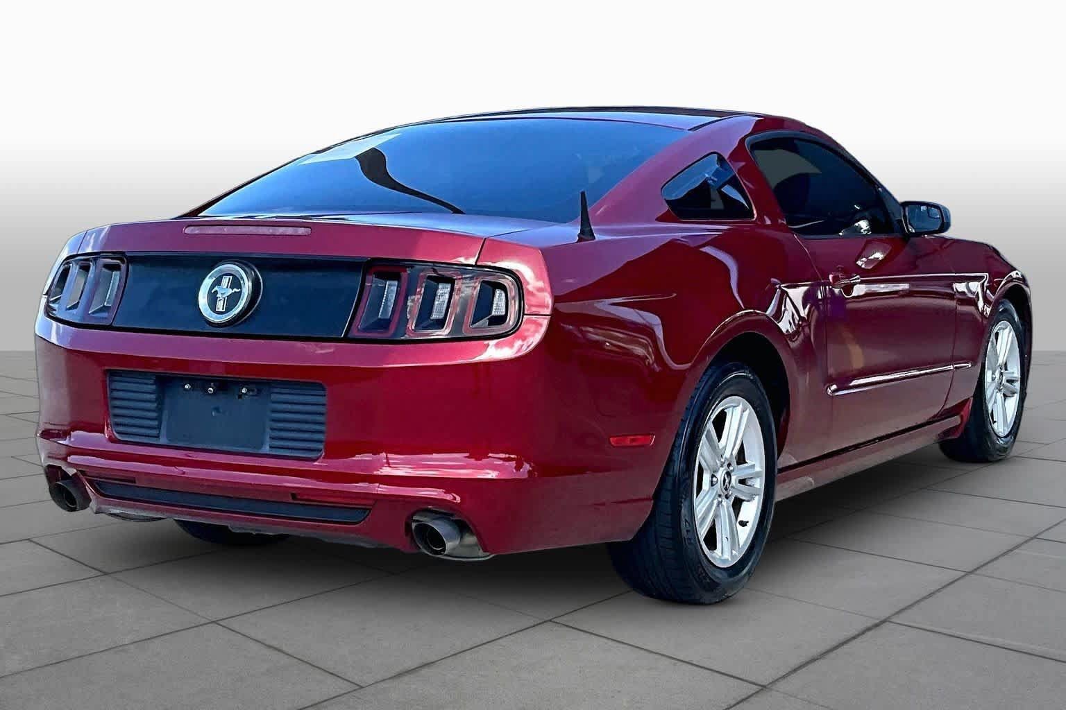Used 2014 Ford Mustang Coupe w/ Equipment Group 102A RWD image 12