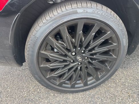 Used 2025 Hyundai Santa Fe Calligraphy image 6