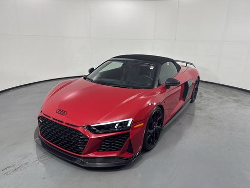Used 2023 Audi R8 V10 performance w/ Carbon Exterior Package RWD image 29